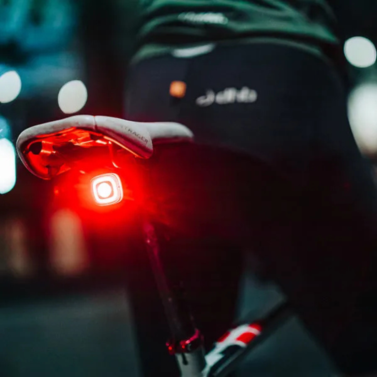 PISCA 150 LUMENS 6 MODOS SEEMEE 150 TL V