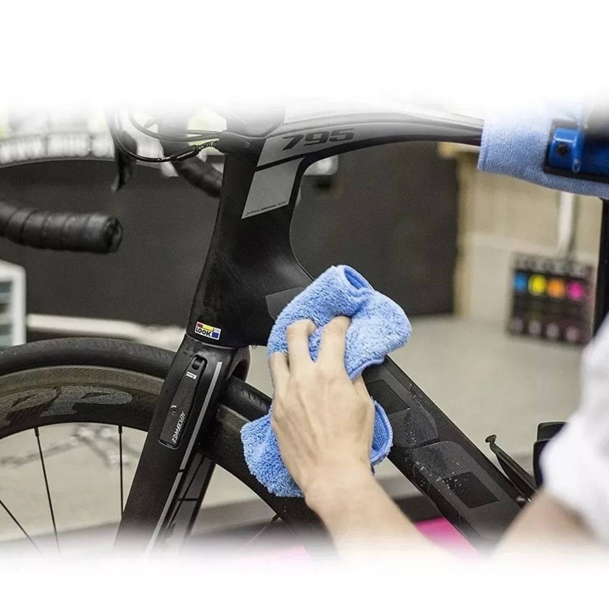 POLIDOR MATT FINISH DETAILER - 250ML - MUC-OFF (20004)