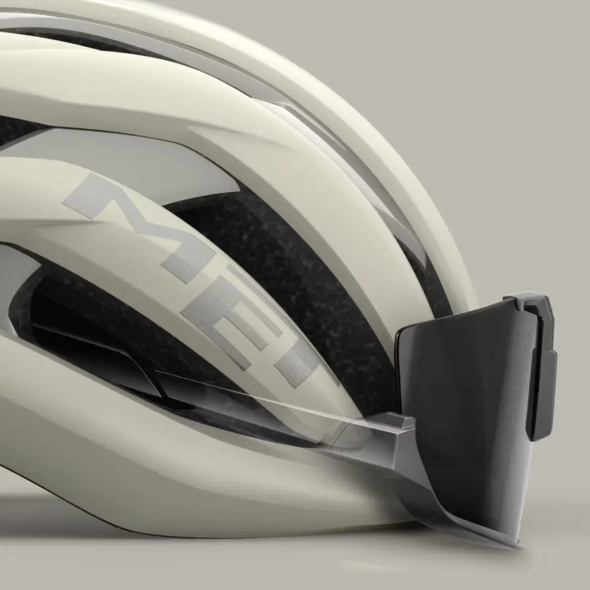 CAPACETE MET ROAD TRENTA MIPS COR AZUL MARINHO TAM M (56-58)