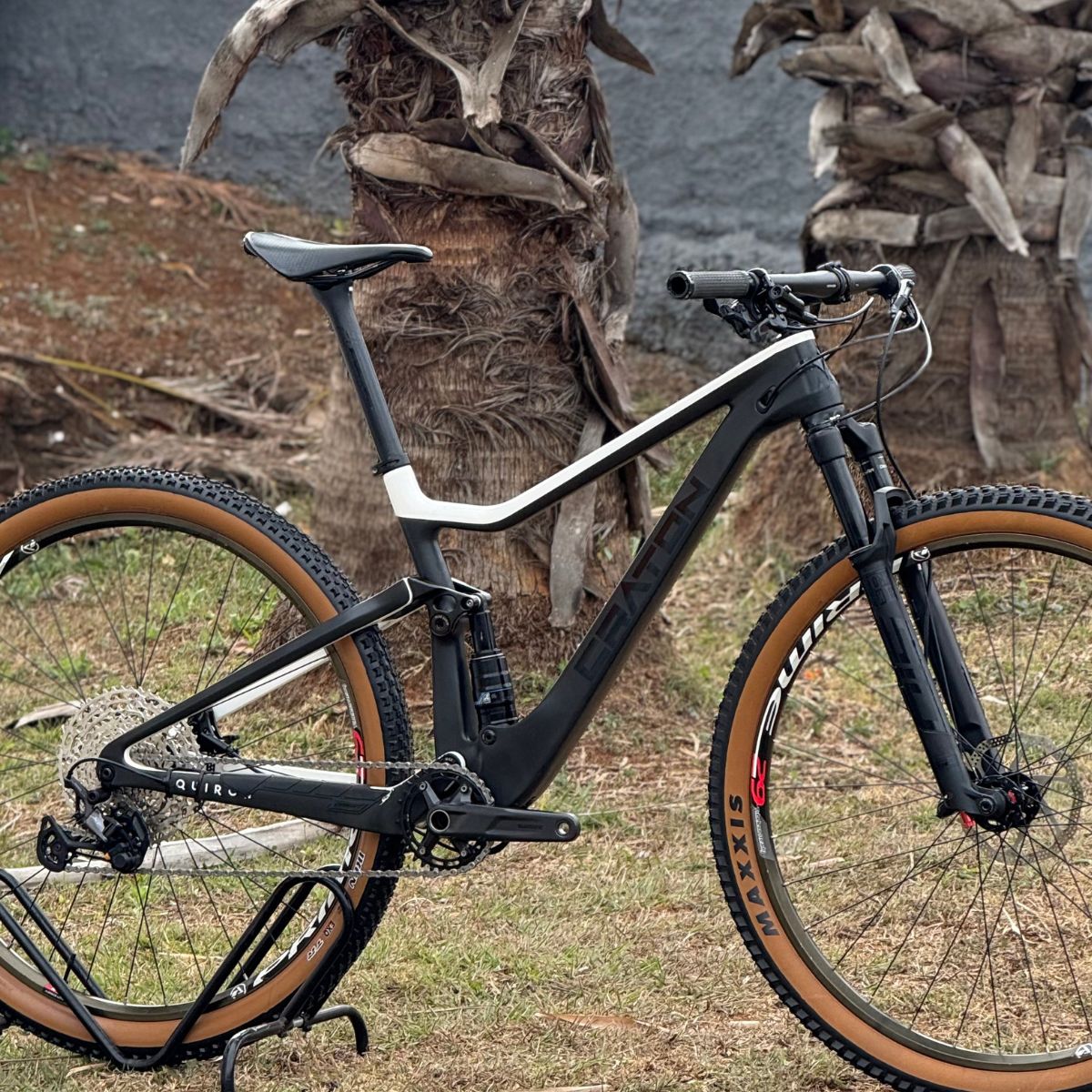 BIKE Craton Full Suspension Tamanho M Seminova ARO 29 MTB