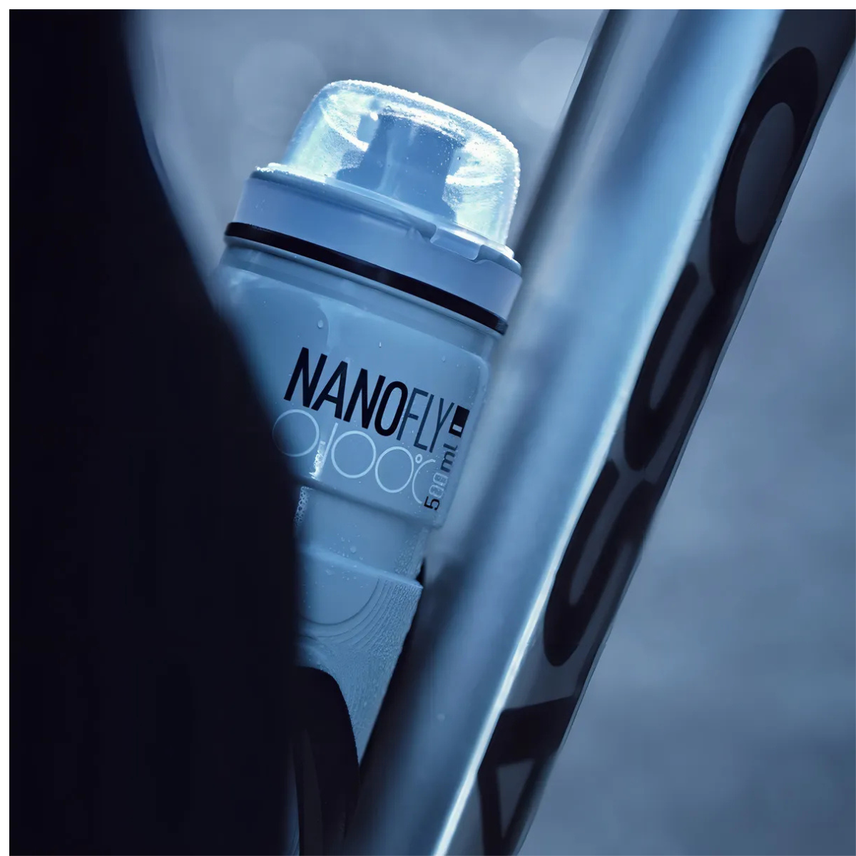 GARRAFA ELITE TERMICA NANO FLY 4H 500ML CINZA CLARO